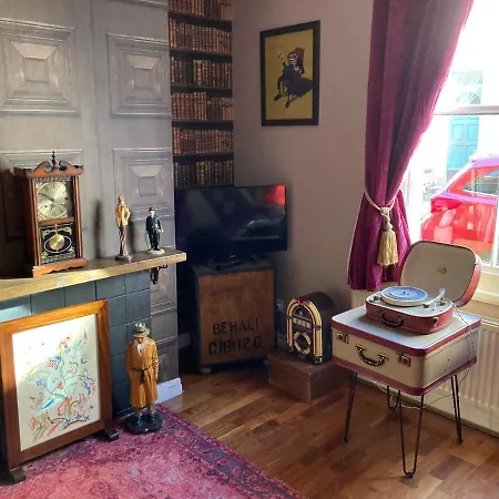 Bedford House Retreat بيت للعطل